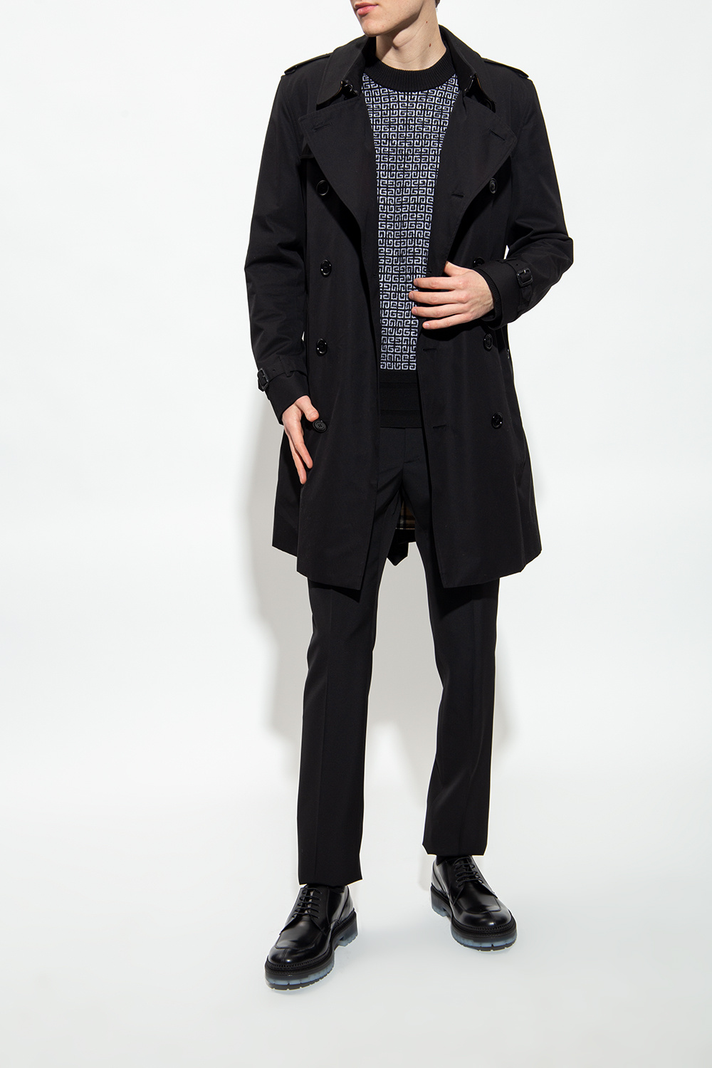 【JIMMY CHOO】Gabie Flat/JC - Suede - Black ★関税送料込み 三越伊勢丹 | JIMMY CHOO/ジミー チュウ通販 | ADE FLAT【送料